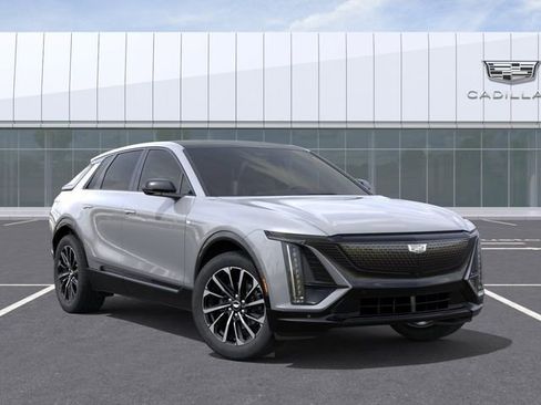 New 2026 Cadillac Lyriq Sport image 7