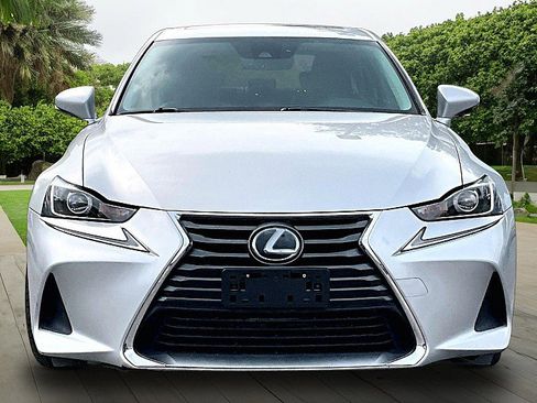 Used 2017 Lexus IS 200t RWD image 2