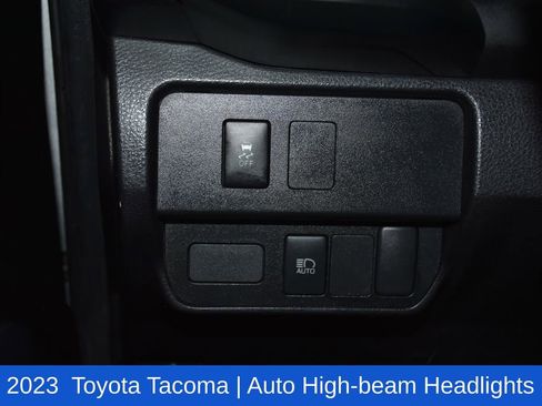 Used 2023 Toyota Tacoma SR w/ SR Convenience Package RWD image 10