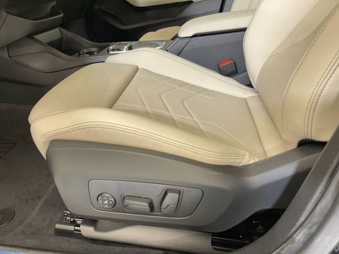 Used 2025 BMW 228i xDrive w/ Premium Package image 13