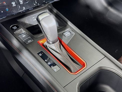 New 2026 Nissan Kicks SR AWD/4WD image 15
