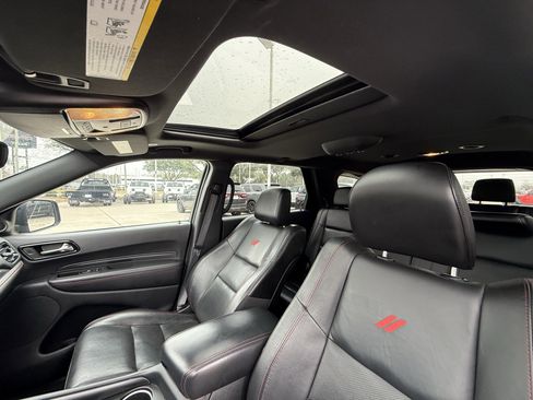 Used 2024 Dodge Durango GT image 27