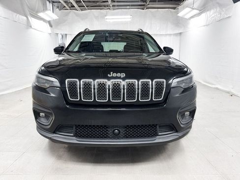 Used 2021 Jeep Cherokee Latitude Plus AWD/4WD image 2
