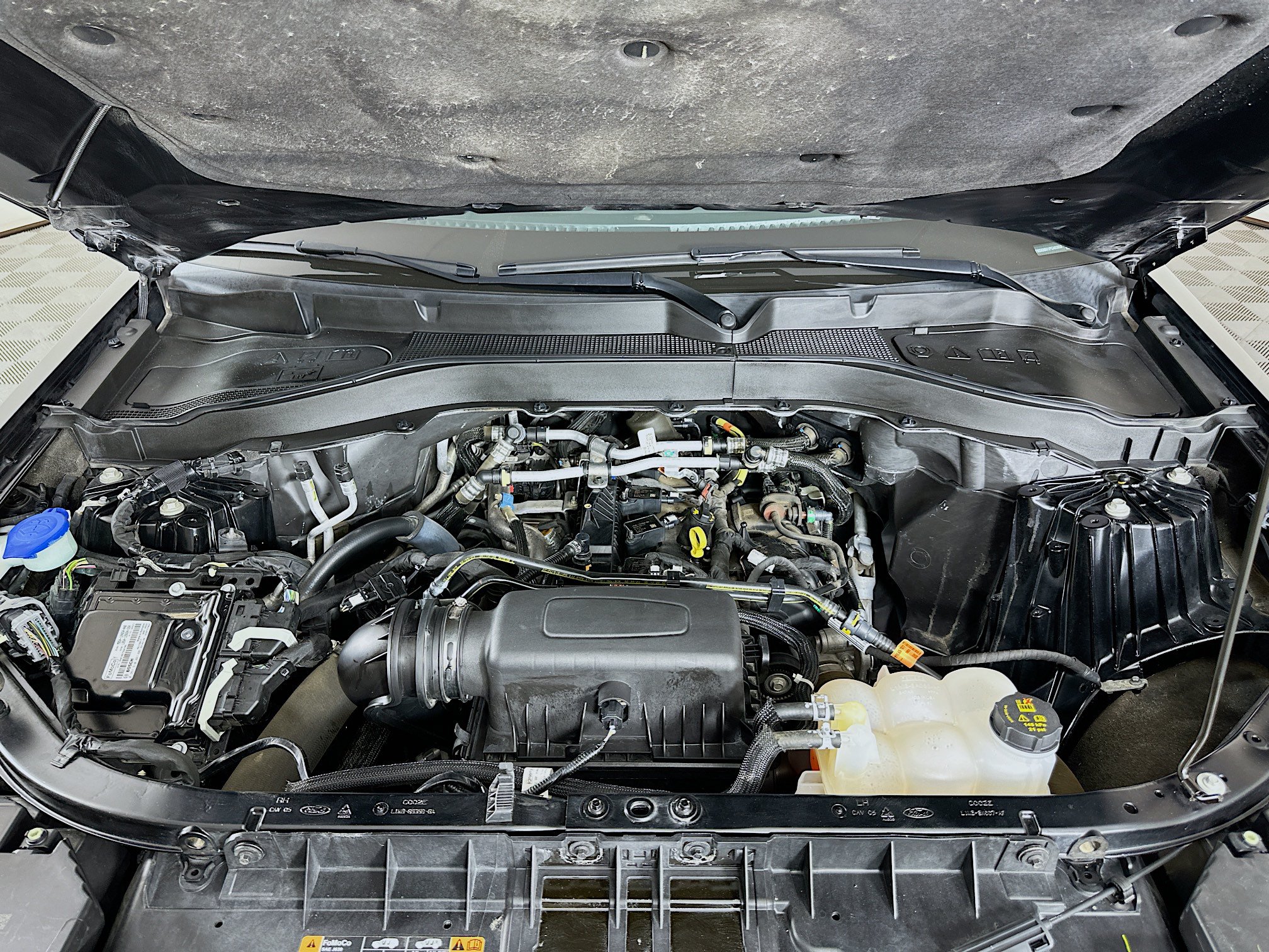 Used 2023 Ford Explorer 4WD image 33