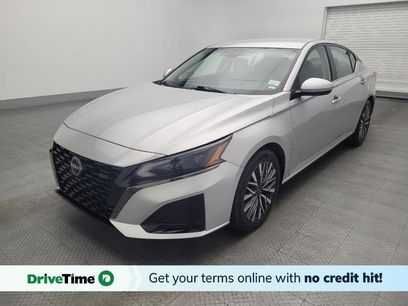 Used 2023 Nissan Altima 2.5 SV