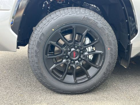 New 2026 Toyota Tundra Limited image 5