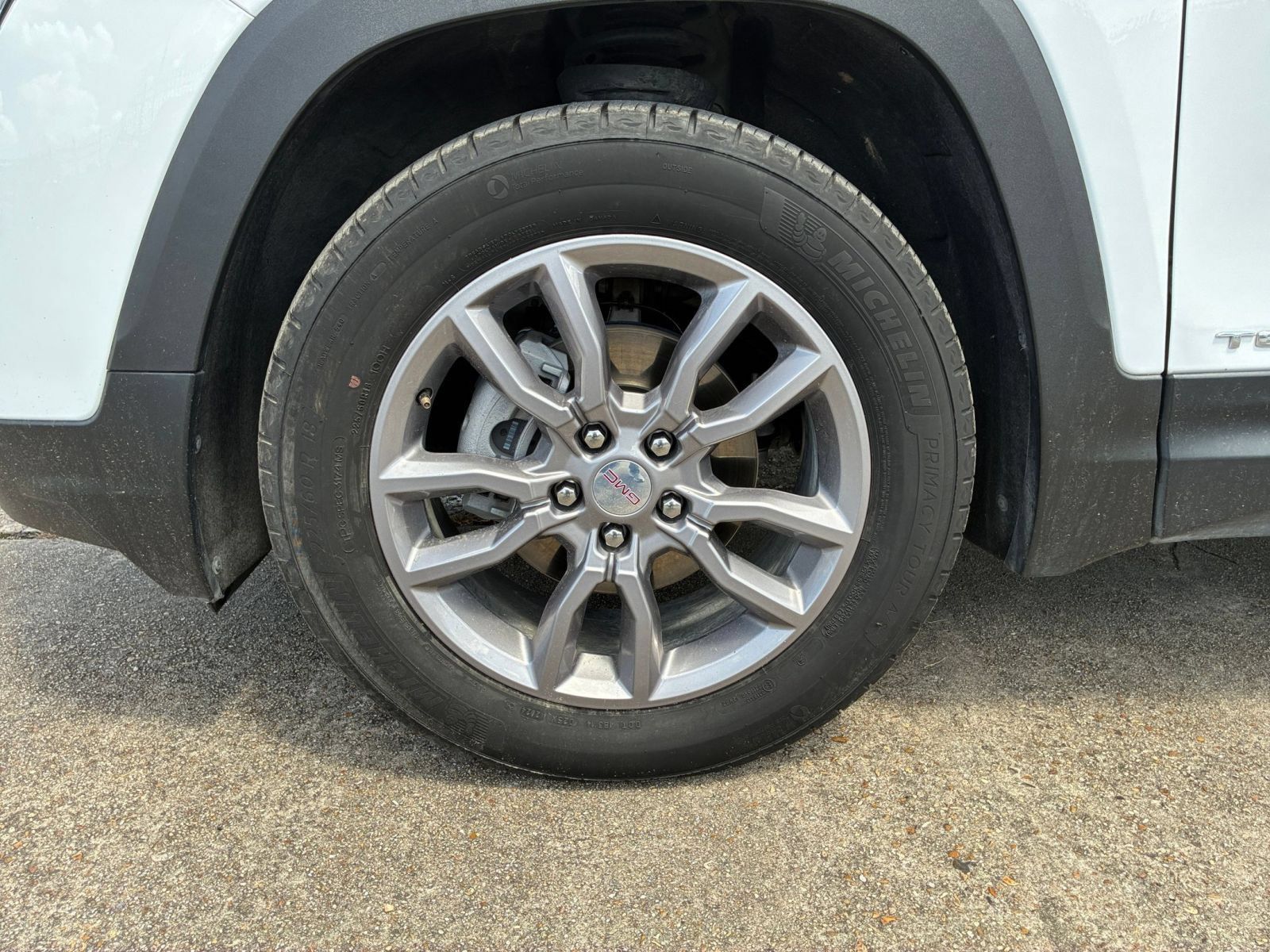 Used 2024 GMC Terrain SLT AWD/4WD image 31