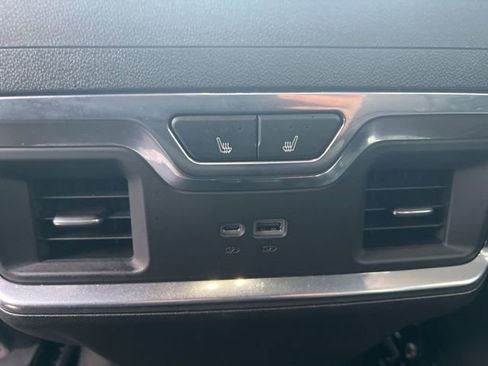 Used 2025 Chevrolet Silverado 2500 High Country w/ High Country Premium Package image 19