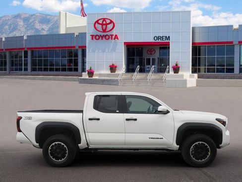 New 2026 Toyota Tacoma TRD Off-Road image 5
