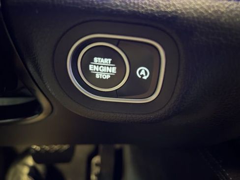 Used 2021 Mercedes-Benz GLS 450 4MATIC image 38