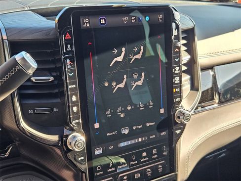 New 2026 RAM 3500 Limited image 32