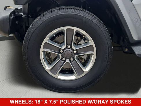 Used 2018 Jeep Wrangler Unlimited Sahara w/ Dual Top Group AWD/4WD image 12