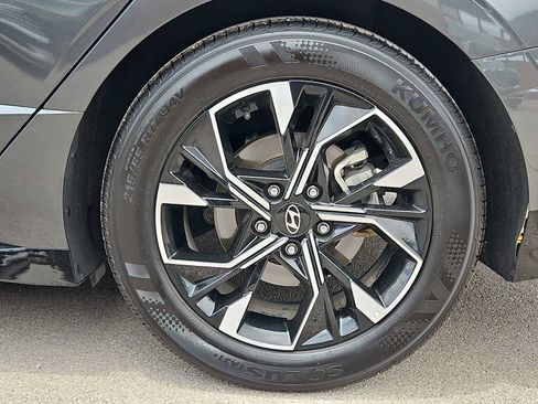 Certified 2025 Hyundai Sonata SEL FWD image 13
