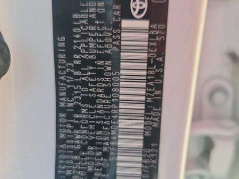 Used 2024 Toyota Corolla LE image 36