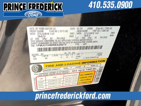 Used 2024 Ford Expedition XLT image 33