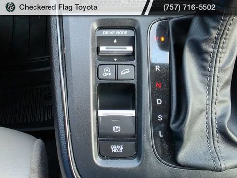 Used 2024 Honda CR-V EX-L image 17