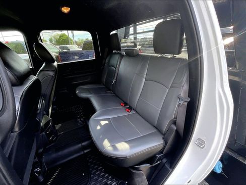 Used 2022 RAM 3500 Tradesman w/ Safety Group image 24