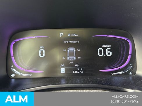 Used 2025 Kia Soul LX w/ LX Technology Package FWD image 30