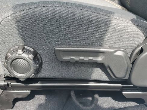 New 2025 Jeep Wrangler Sport S image 22