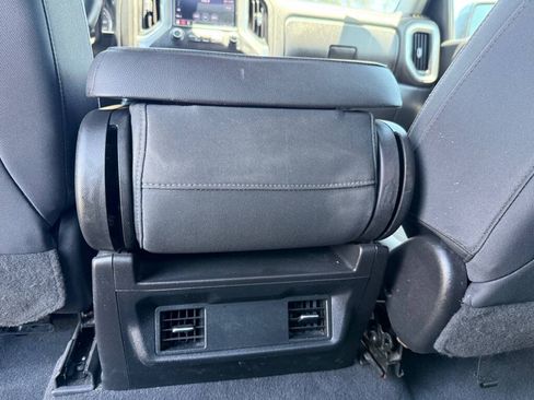 Used 2019 Chevrolet Silverado 1500 LT AWD/4WD image 27