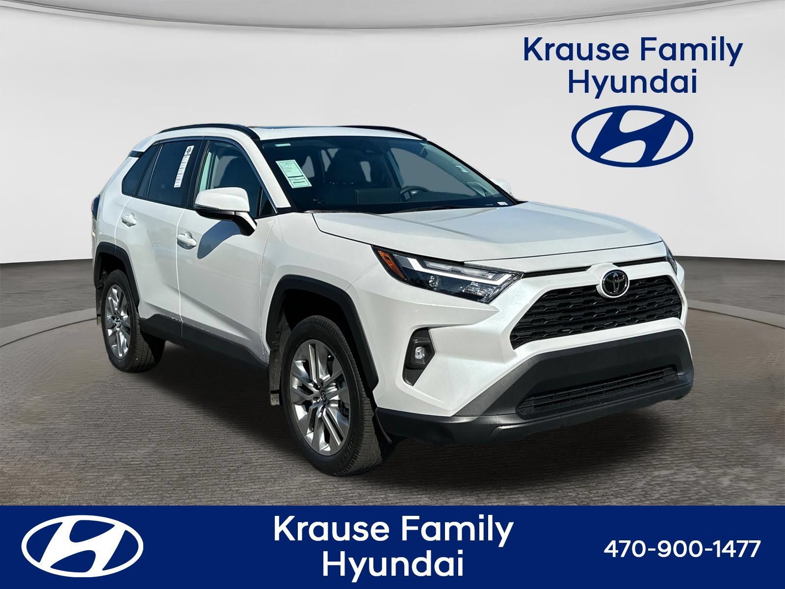 Used 2025 Toyota RAV4 XLE Premium w/ Weather Package FWD image 1