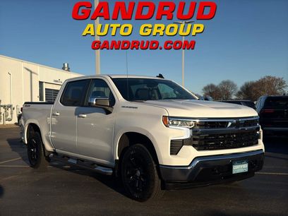 Used 2024 Chevrolet Silverado 1500 LT