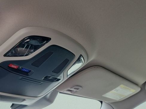 Used 2024 Subaru Outback Premium image 20