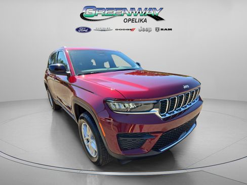 New 2025 Jeep Grand Cherokee Laredo X image 1