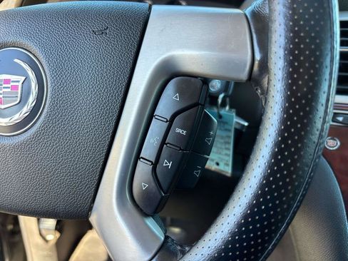Used 2008 Cadillac Escalade AWD image 28