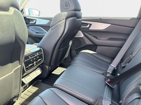 Used 2026 Acura MDX FWD w/ Technology Package image 15