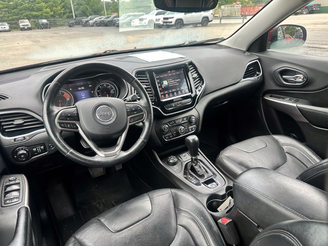 Used 2019 Jeep Cherokee Limited AWD/4WD image 23