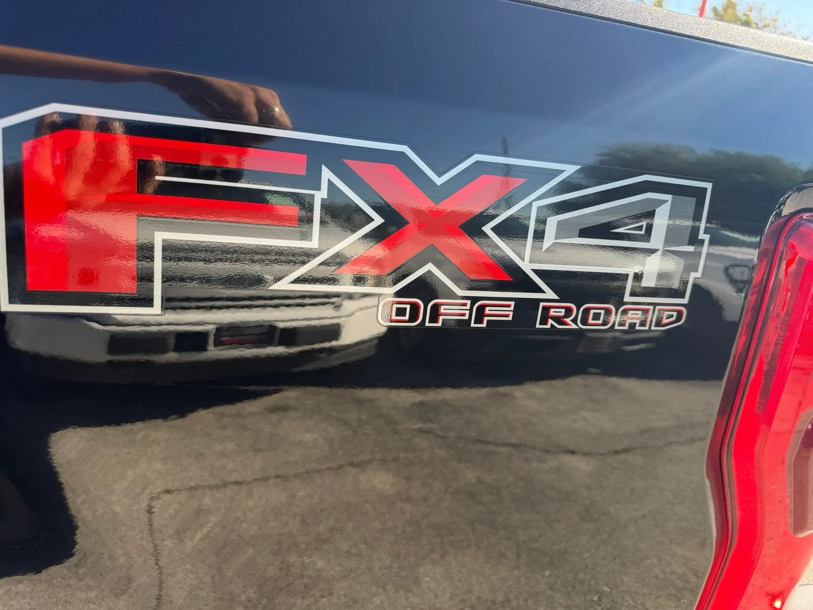 Used 2019 Ford F250 4x4 Crew Cab Super Duty image 15