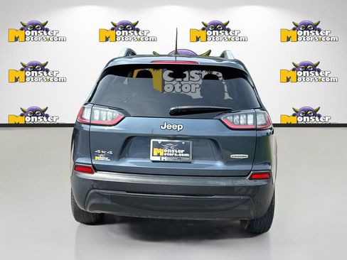 Used 2021 Jeep Cherokee Latitude AWD/4WD image 6