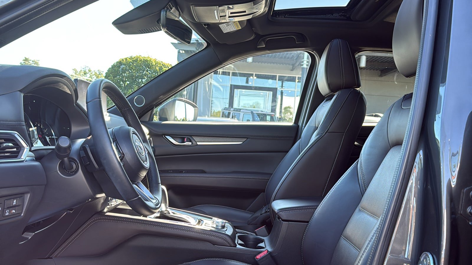 Certified 2025 MAZDA CX-5 Signature AWD/4WD image 10