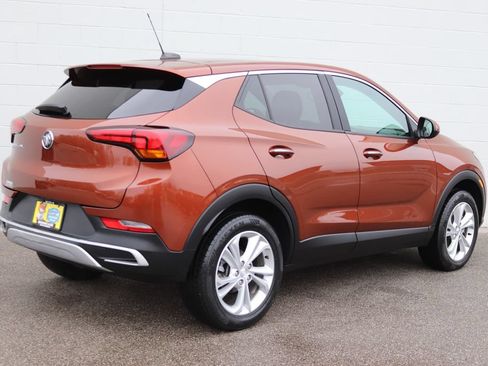 Used 2020 Buick Encore GX Preferred w/ Cold Weather Comfort Package AWD/4WD image 2