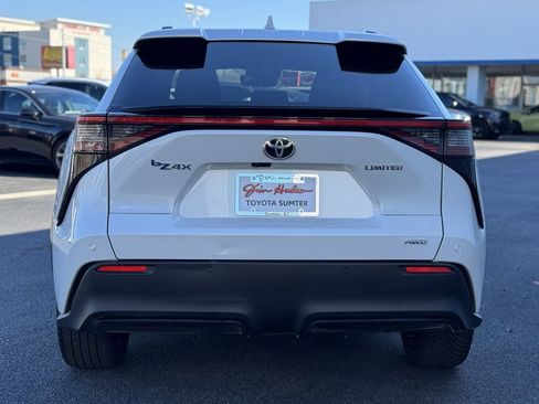 Used 2023 Toyota bZ4X Limited image 6