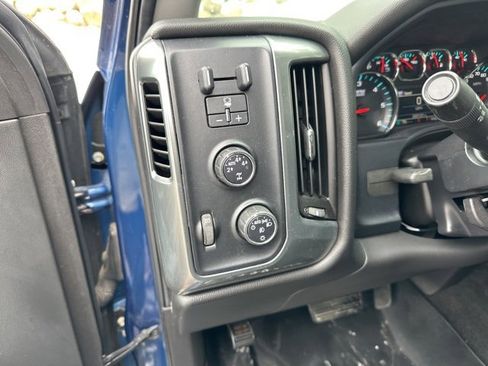 Used 2016 Chevrolet Silverado 1500 LT w/ All Star Edition image 13