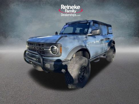 Used 2023 Ford Bronco 4-Door image 4