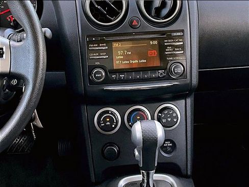 Used 2015 Nissan Rogue S w/ Convenience Package FWD image 8