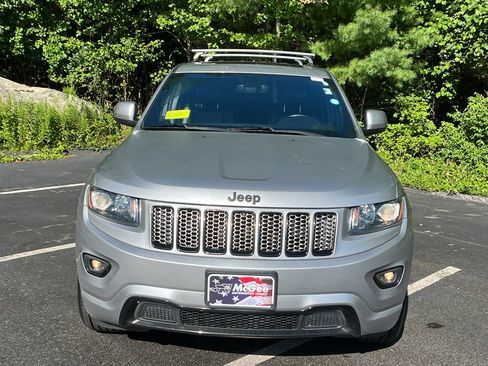 Used 2015 Jeep Grand Cherokee Altitude AWD/4WD image 8