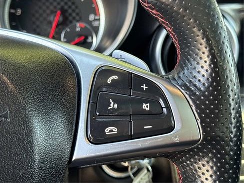 Used 2018 Mercedes-Benz SLC 43 AMG image 9