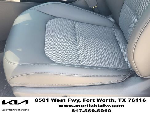 New 2026 Kia Niro EX w/ EX Premium Package FWD image 17