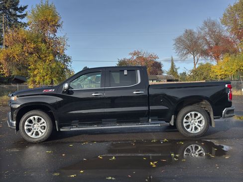 Used 2020 Chevrolet Silverado 1500 LTZ w/ LTZ Premium Package image 32