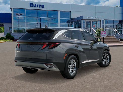 New 2026 Hyundai Tucson SE image 4