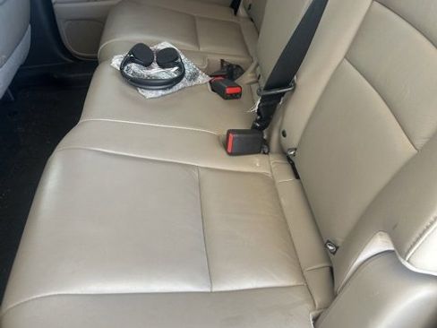 Used 2017 Honda Pilot Touring image 24