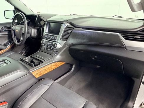Used 2019 Chevrolet Tahoe Premier AWD/4WD image 28