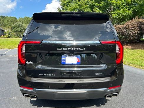 Used 2026 GMC Yukon Denali Ultimate AWD/4WD image 27