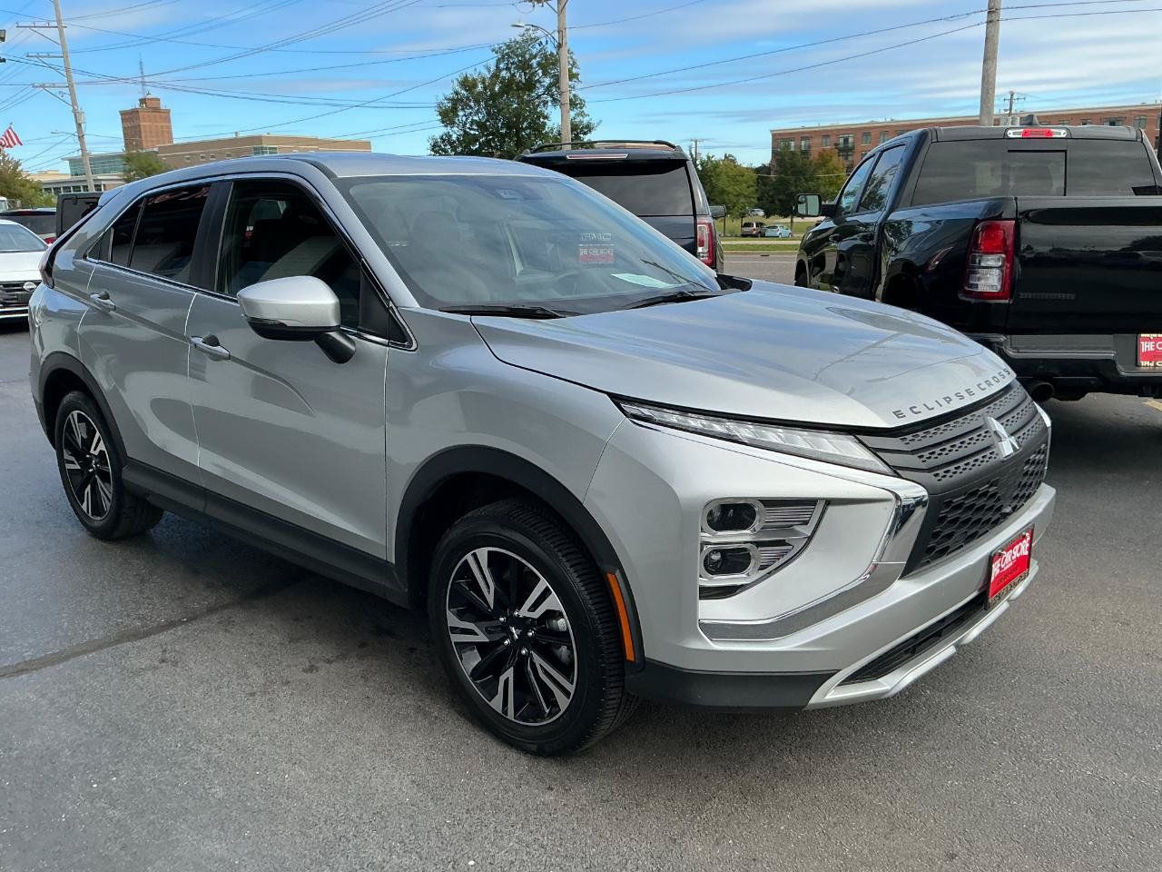 Used 2025 Mitsubishi Eclipse Cross SE AWD/4WD image 3