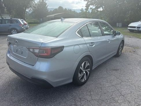 Used 2022 Subaru Legacy Premium image 5