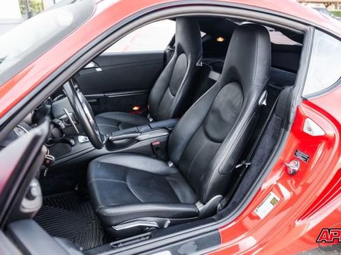Used 2011 Porsche Cayman image 4